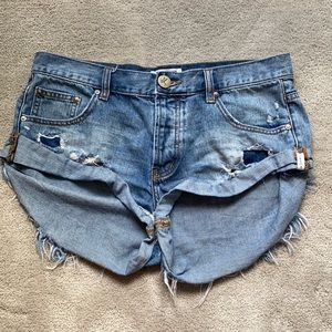 one teaspoon jean shorts (bandits size 29)